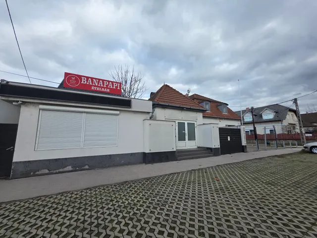 Kiadó kereskedelmi és ipari ingatlan Budapest IV. kerület, Újpest 67 nm