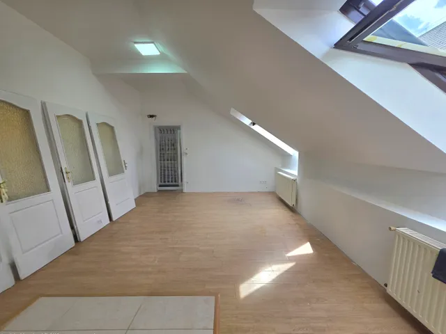 Eladó lakás Budapest VIII. kerület, Corvin negyed, Üllői út 36 nm