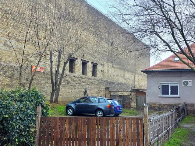 Eladó ház Budapest X. kerület 100 nm