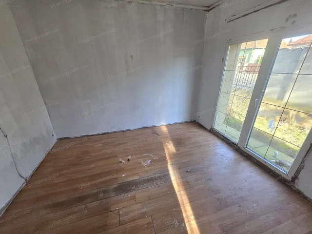 Eladó ház Halásztelek 34 nm