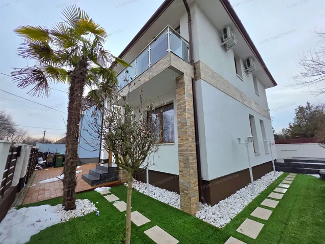 Eladó ház Budapest XVIII. kerület 160 nm