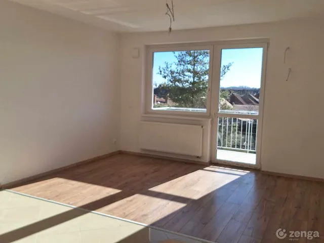 Eladó lakás Szolnok 70 nm