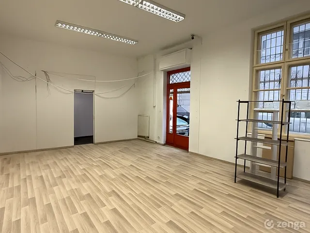 Kiadó kereskedelmi és ipari ingatlan Budapest IX. kerület, Belső Ferencváros 156 nm