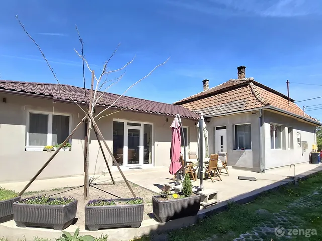 Eladó ház Kiskunlacháza 121 nm