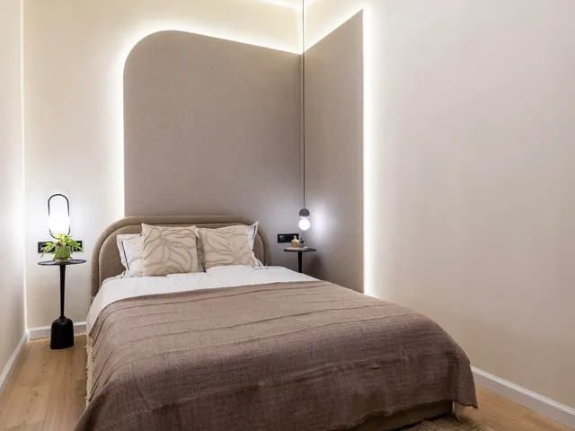 Eladó lakás Budapest VI. kerület, Nagykörúton belüli terület 73 nm