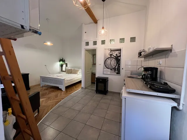 Eladó lakás Budapest VII. kerület, Külső-Erzsébetváros, Szövetség utca 23 nm