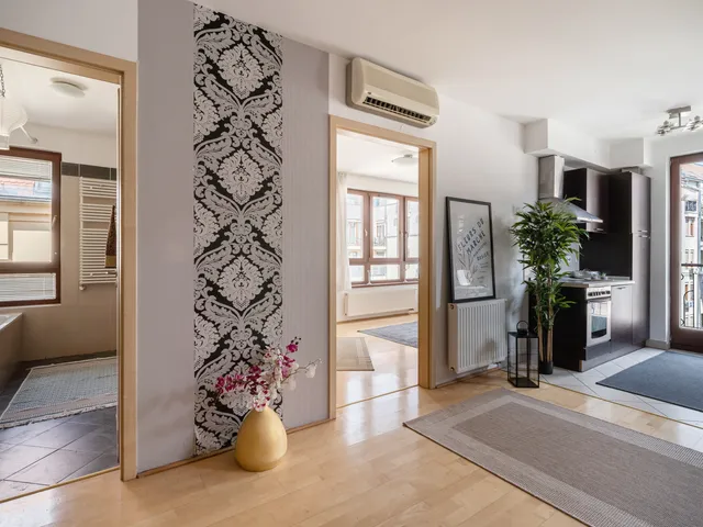 Kiadó lakás Budapest VI. kerület, Nagykörúton belüli terület, Hollo utca 10 50 nm