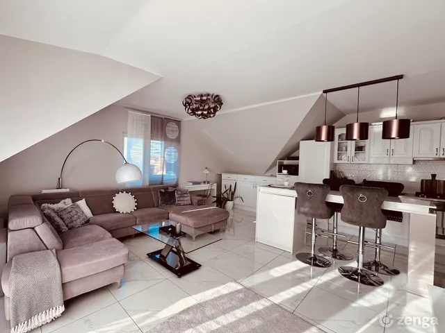 Eladó lakás Dunakeszi, Alagimajor 77 nm