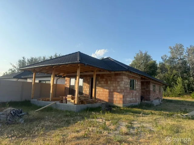 Eladó ház Bugyi 130 nm