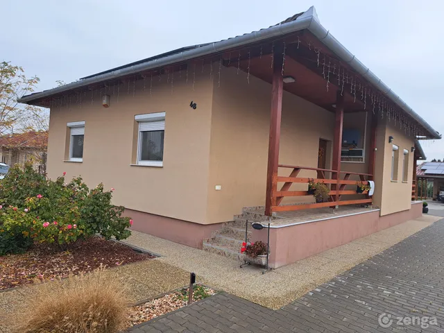 Eladó ház Tököl 66 nm