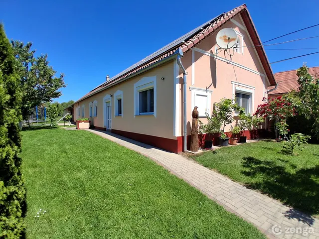 Eladó ház Nagyszokoly 160 nm