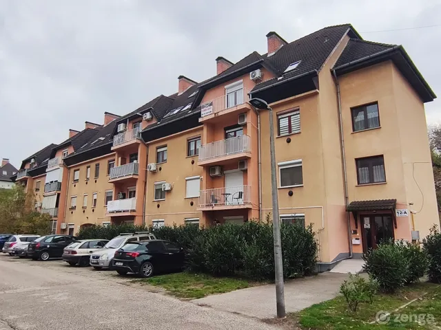 Eladó lakás Tököl, Pesti úti lakótelep, 12/A 54 nm