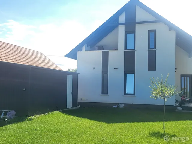 Eladó ház Békéscsaba, Kastélyszőlők 125 nm