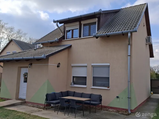 Eladó ház Üllő 85 nm