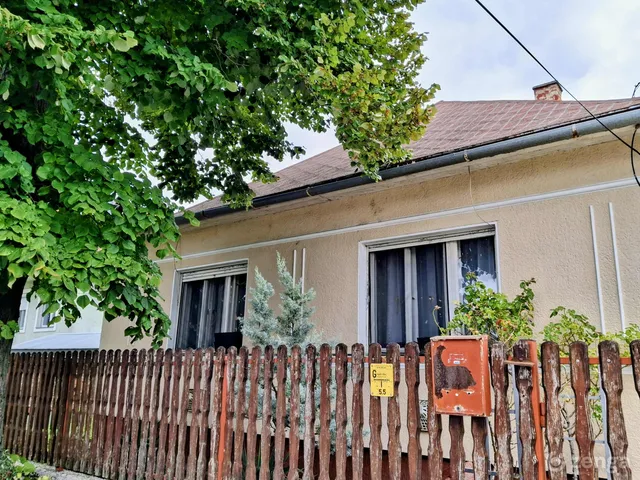 Eladó ház Debrecen, Biharikert 150 nm