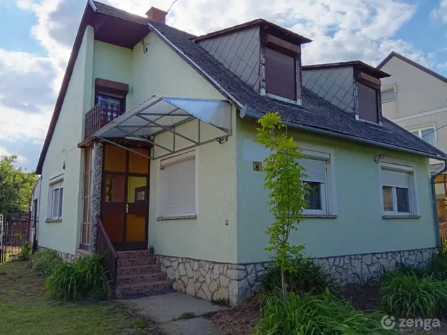 Eladó ház Bakonyszombathely 114 nm