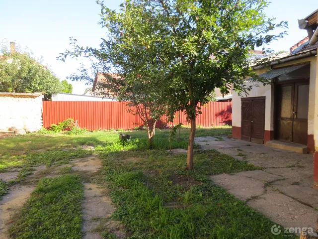 Eladó telek Hajdúböszörmény 400 nm