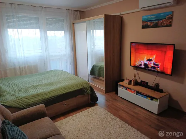 Eladó lakás Debrecen, Tócóskert 78 nm