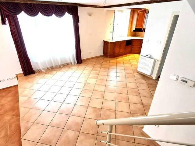 Eladó ház Győrújbarát 145 nm