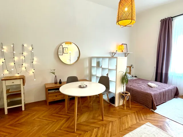 Kiadó lakás Győr, Belváros 33 nm