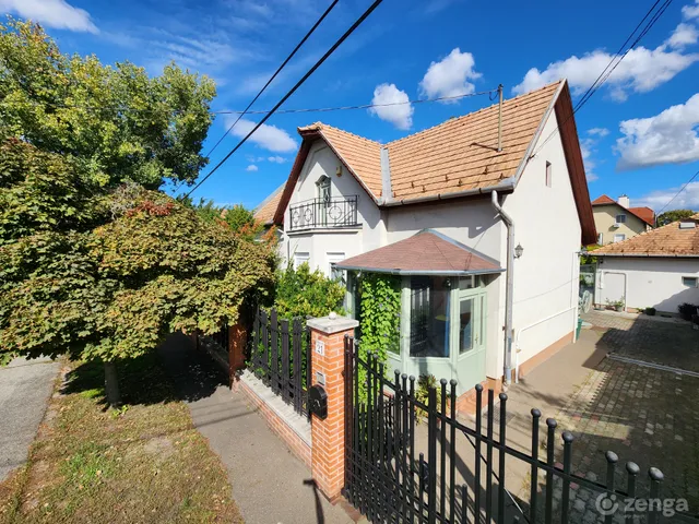 Eladó ház Budapest XVI. kerület, Rákosszentmihály 161 nm
