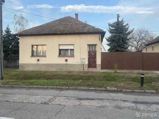 Eladó ház Szentes, Kisér 1359 nm