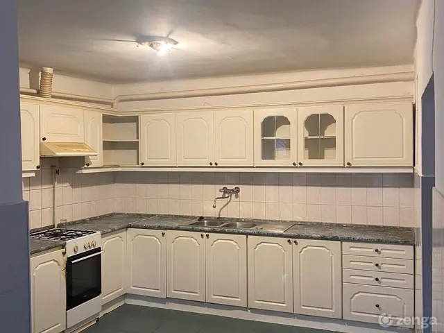 Kiadó ház Kiskőrös 76 nm