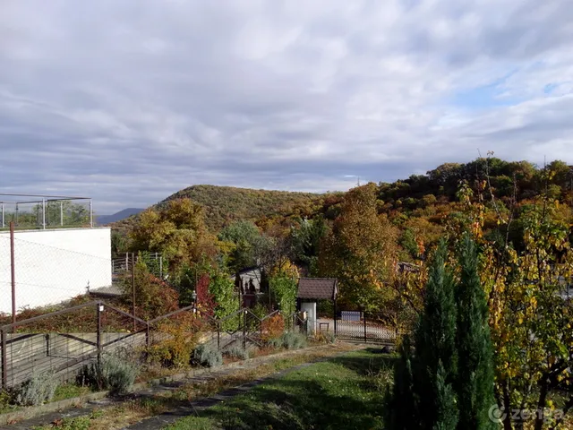 Eladó telek Budapest II. kerület, Budaliget, József Attila útja 105 836 nm