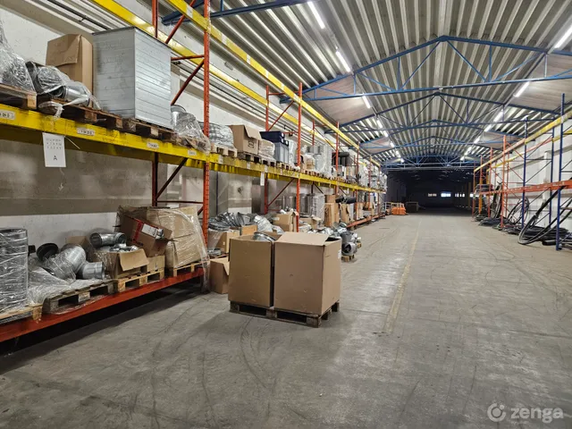 Eladó kereskedelmi és ipari ingatlan Tamási 10931 nm