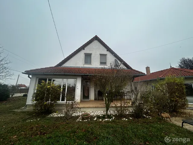 Eladó ház Mátyásdomb 142 nm