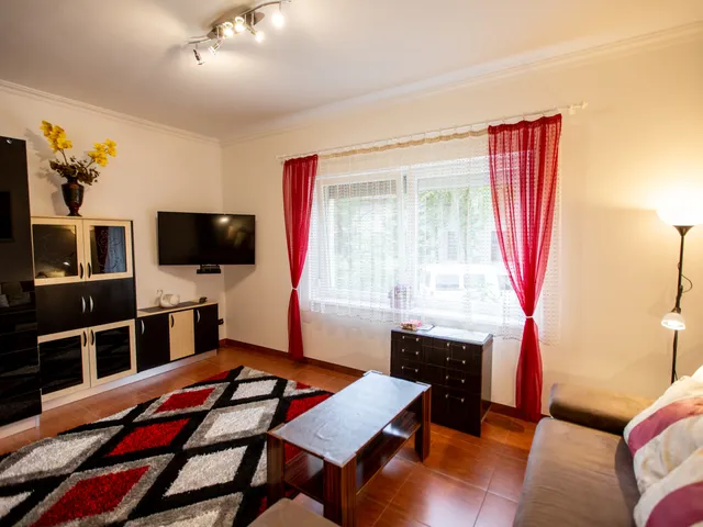 Eladó ház Szeged, Petőfitelep 340 nm