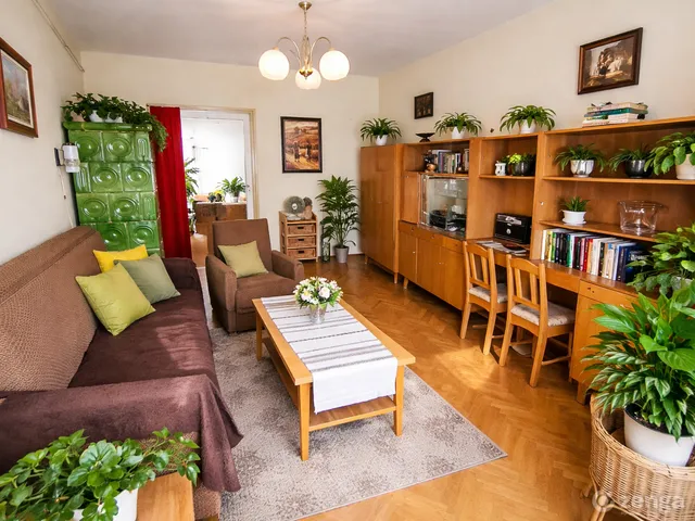 Eladó lakás Szekszárd, Bottyánhegy 54 nm