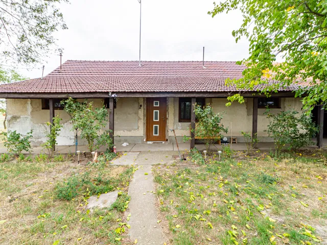 Eladó ház Kiskunfélegyháza 90 nm