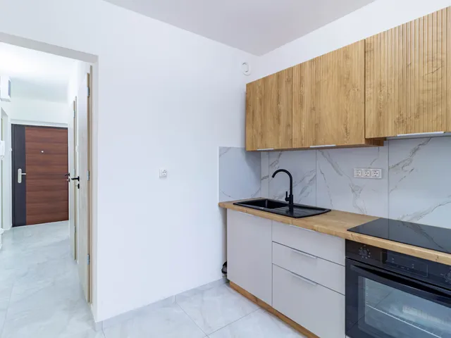 Eladó lakás Kiskunfélegyháza, Petőfi-lakótelep, Darvas tér 50 nm