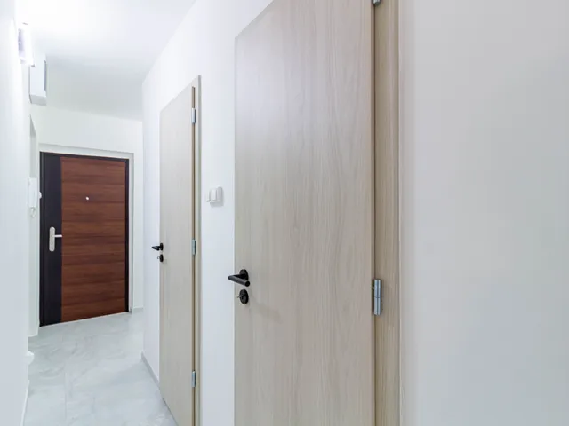 Eladó lakás Kiskunfélegyháza, Petőfi-lakótelep, Darvas tér 50 nm