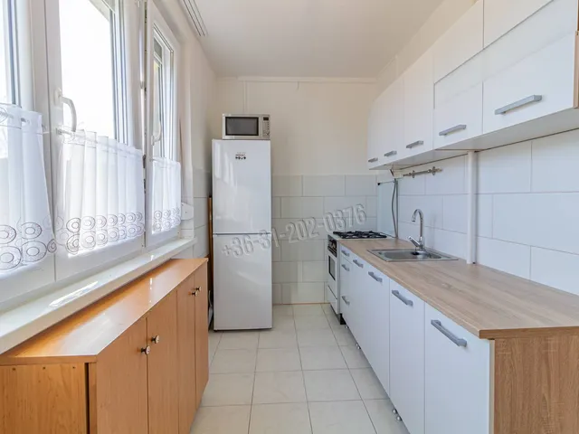 Eladó lakás Kiskunfélegyháza, Petőfi-lakótelep 55 nm