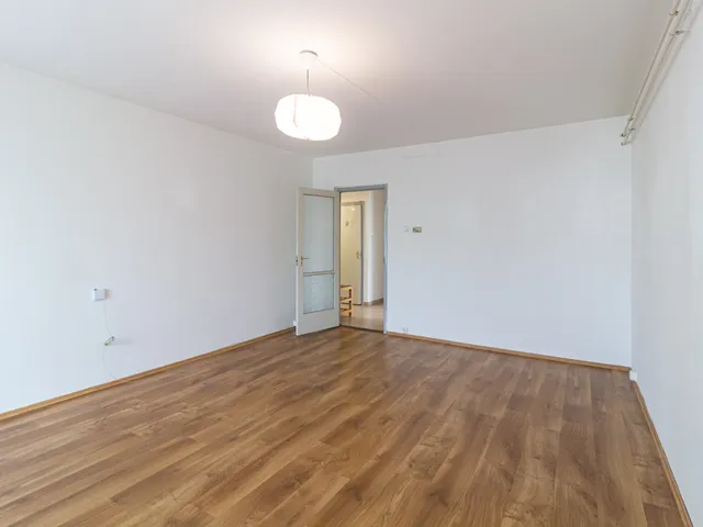 Eladó lakás Kecskemét, Műkertváros 56 nm