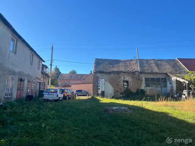 Eladó telek Pécs, Patacs 530 nm