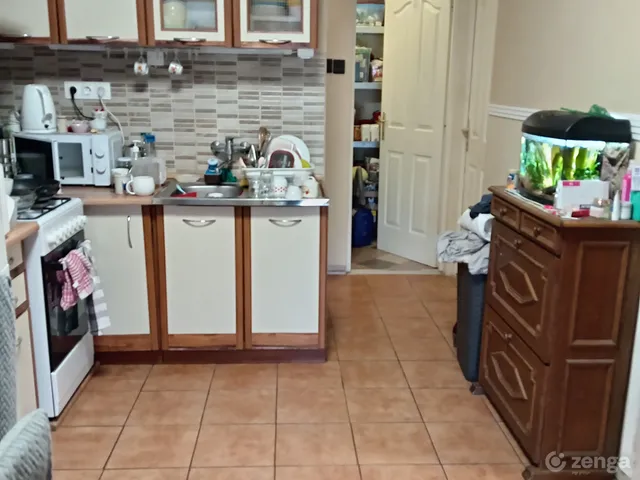 Eladó ház Komárom 45 nm