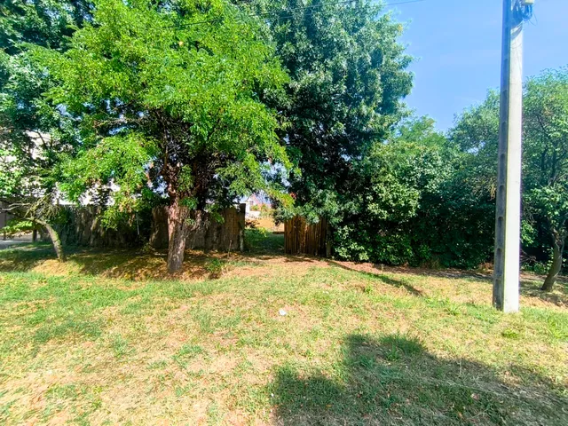 Eladó telek Békéscsaba 1086 nm