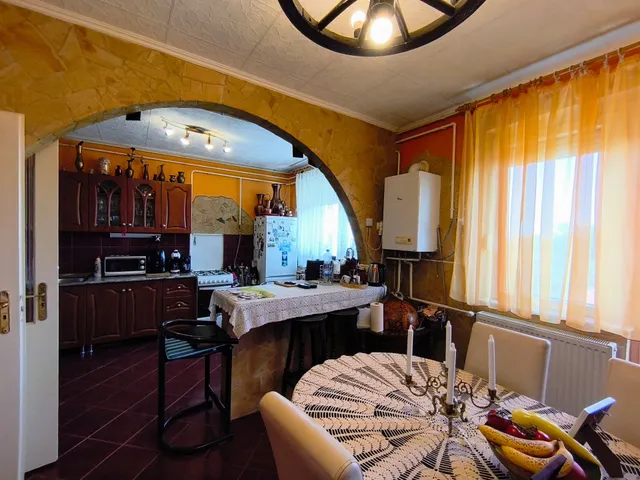 Eladó lakás Füzesgyarmat 118 nm