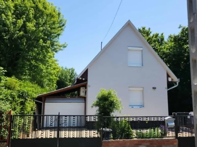 Eladó üdülő és hétvégi ház Gyula, Városerdő 45 nm