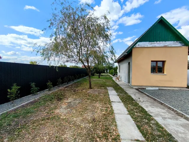 Eladó üdülő és hétvégi ház Békéscsaba, Kastélyszőlők 35 nm