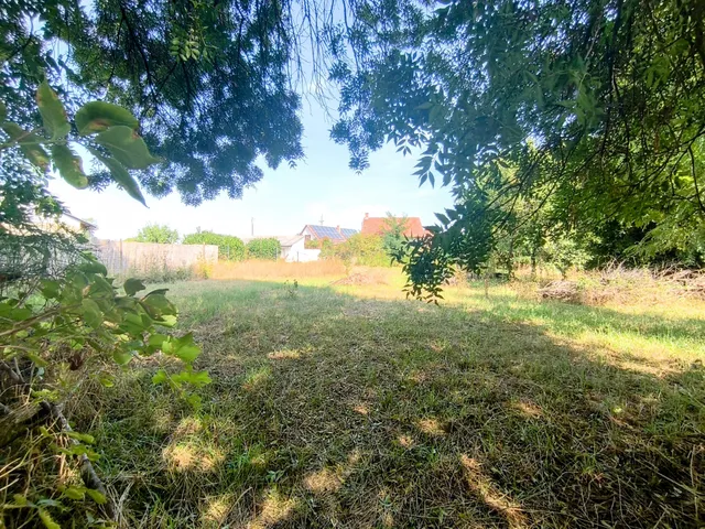 Eladó telek Békéscsaba 1086 nm