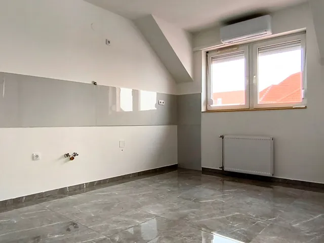 Eladó lakás Gyula, Paradicsom 65 nm