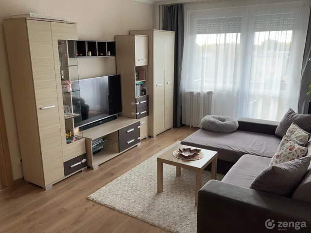 Eladó lakás Debrecen, Vénkert 73 nm