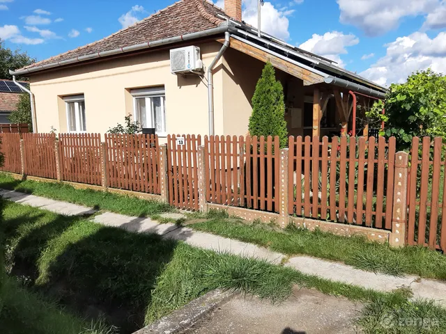 Eladó ház Nádudvar 60 nm