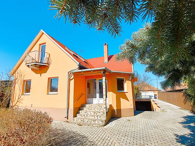 Eladó ház Göd 194 nm