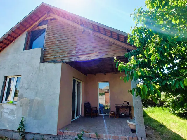 Eladó ház Nagytarcsa 125 nm