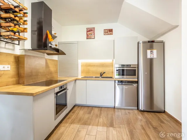 Eladó ház Mosonmagyaróvár, Duna lakópark, Nagy Lajos Király utca 10. 215 nm